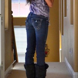 TRUE RELIGION JEANS